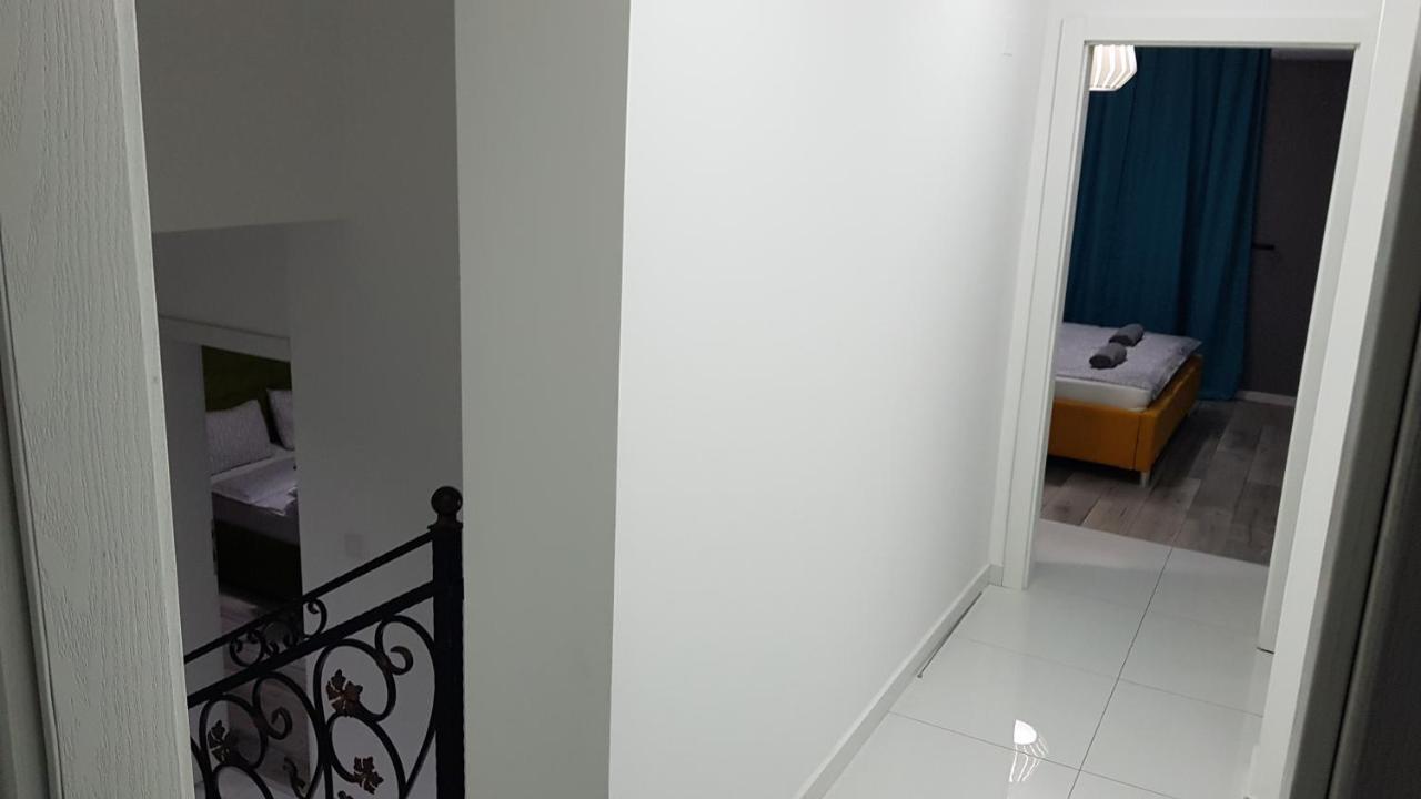 Villa Bratislava Демир Капия Екстериор снимка