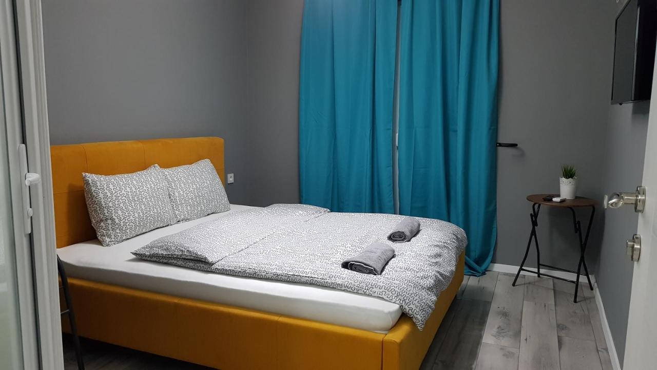 Villa Bratislava Демир Капия Екстериор снимка
